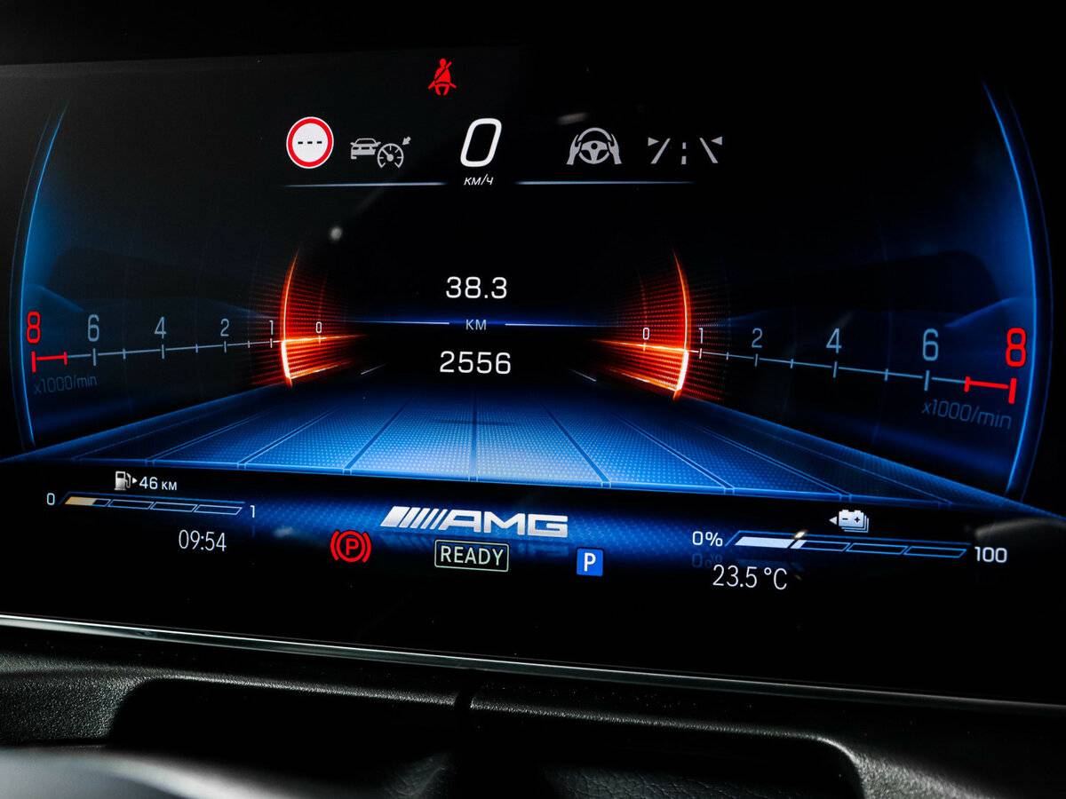 Mercedes-Benz C-Класс AMG 2024 года с пробегом. Фото: #8