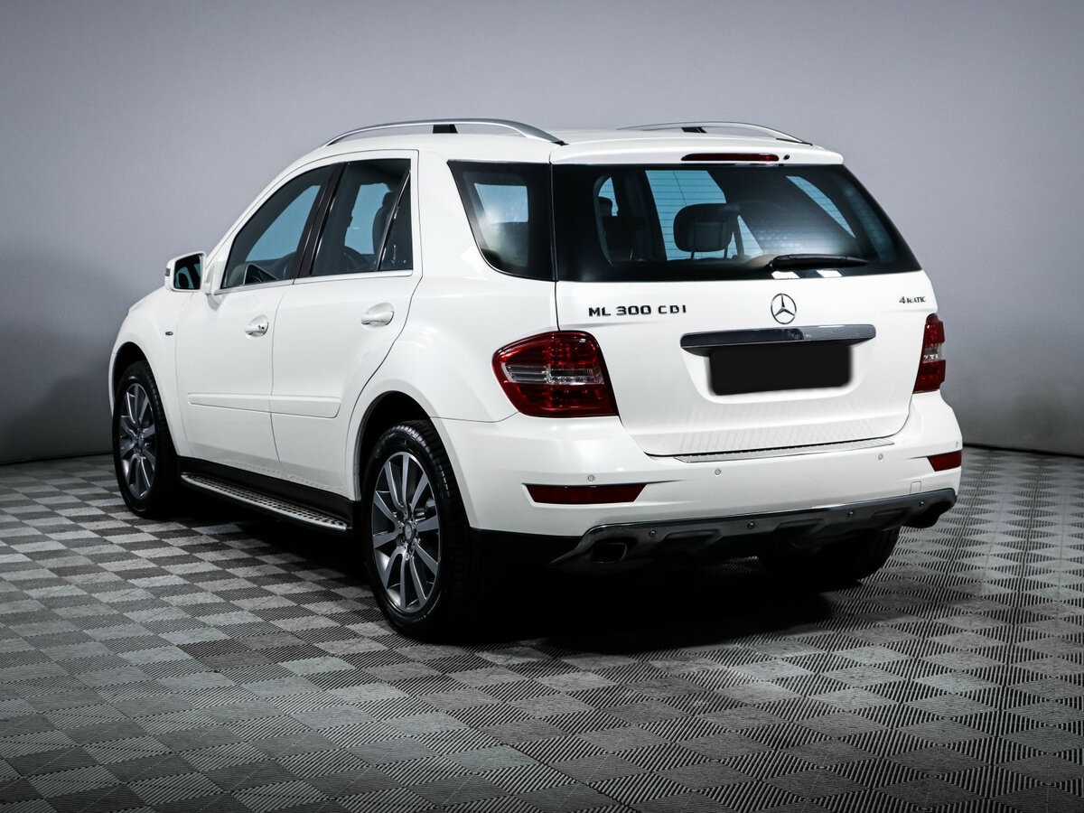 Mercedes-Benz M-Класс 2011 года с пробегом. Фото: #5