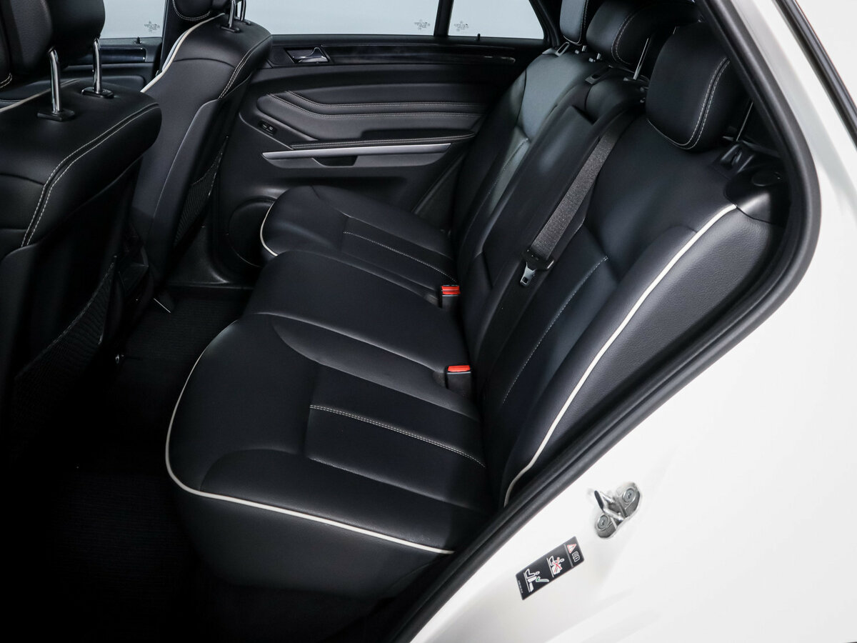 Mercedes-Benz M-Класс 2011 года с пробегом. Фото: #7