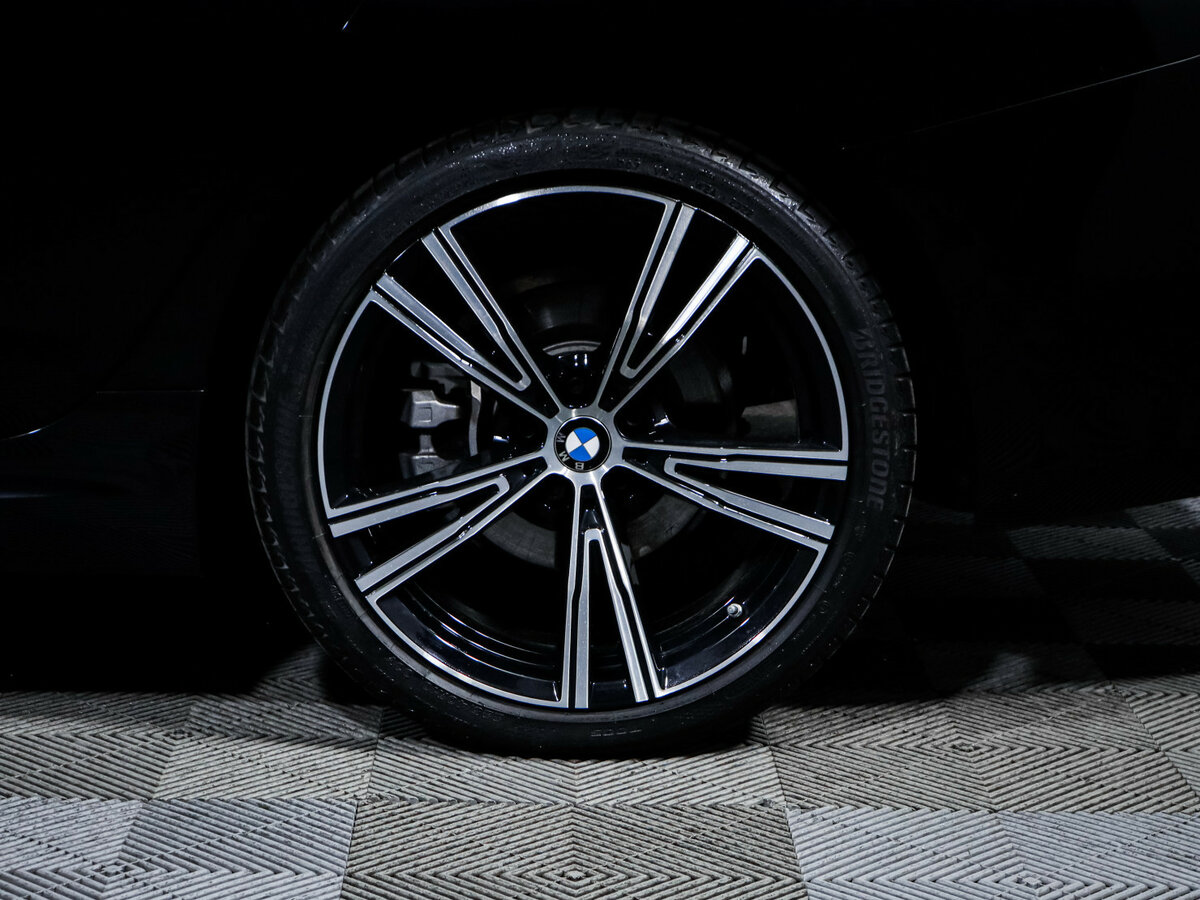 BMW 3 серии 2023 года с пробегом. Фото: #12
