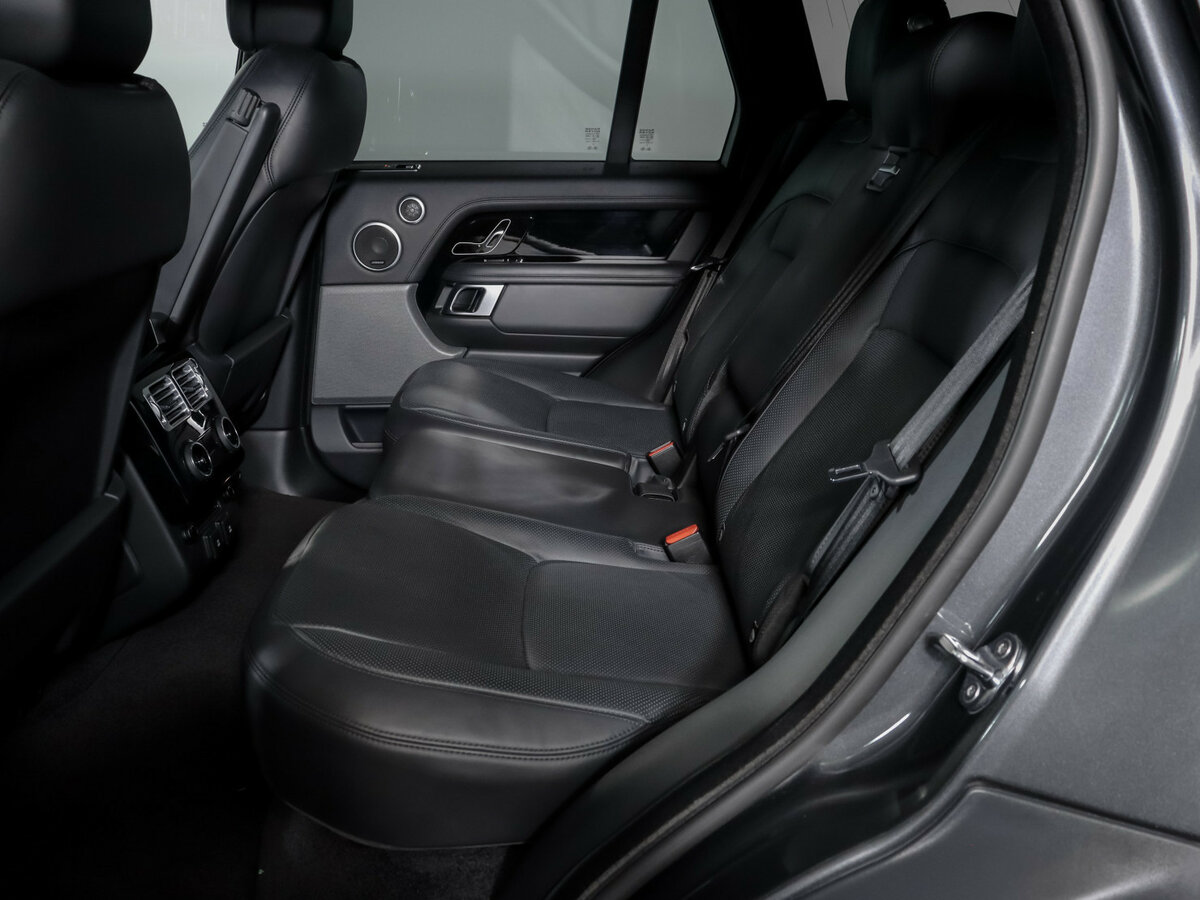 Land Rover Range Rover 2021 года с пробегом. Фото: #9