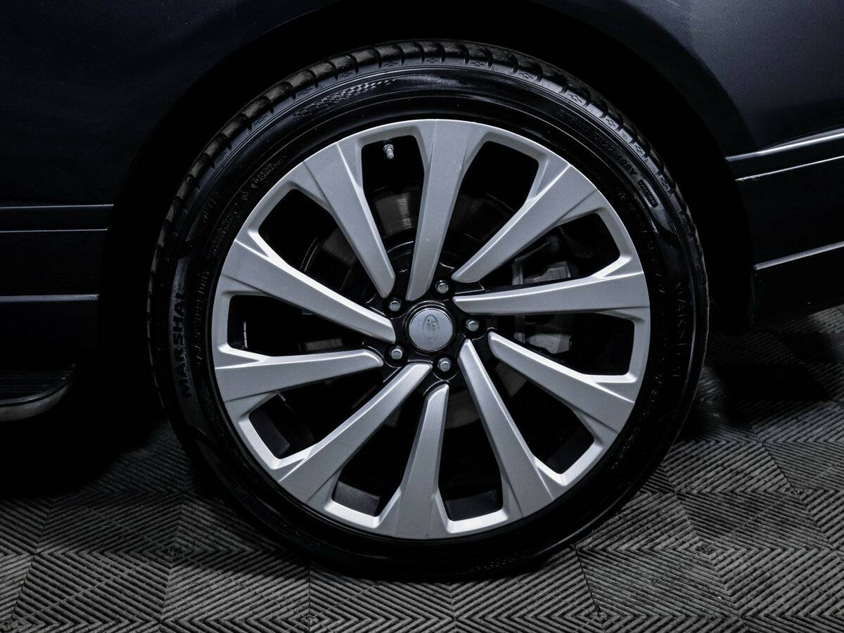 Land Rover Range Rover 2021 года с пробегом. Фото: #13