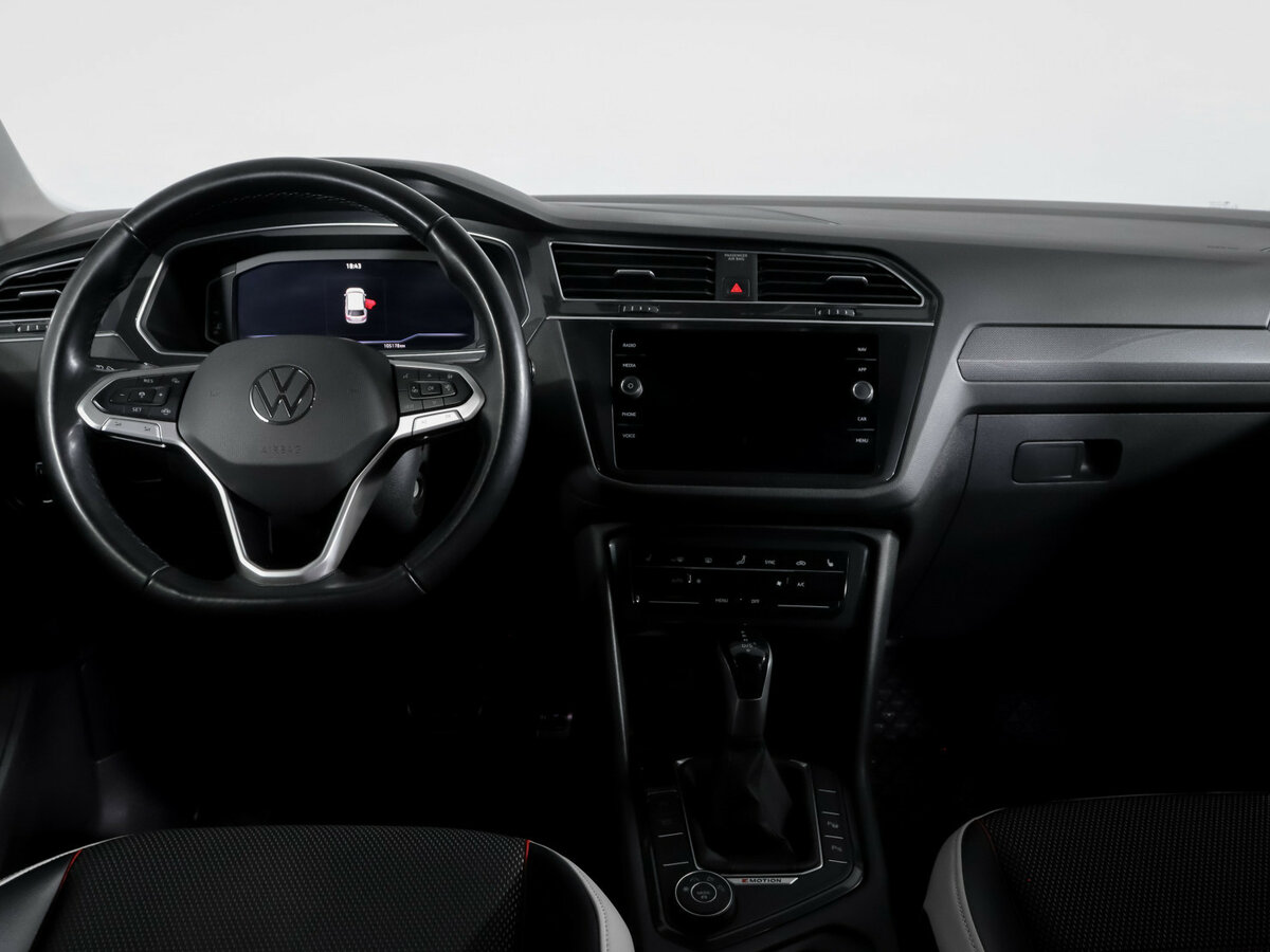 Volkswagen Tiguan 2021 года с пробегом. Фото: #11