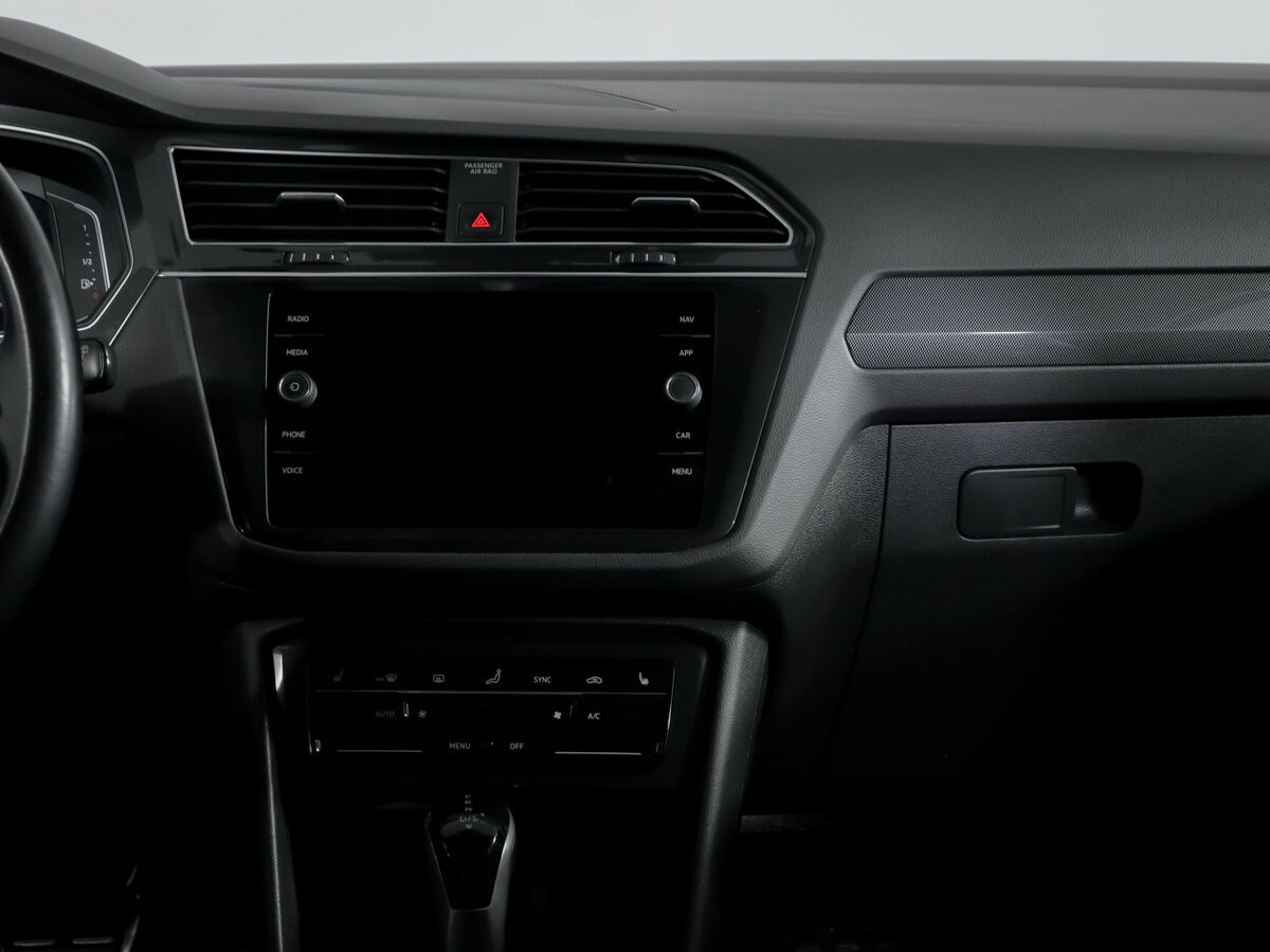 Volkswagen Tiguan 2021 года с пробегом. Фото: #12
