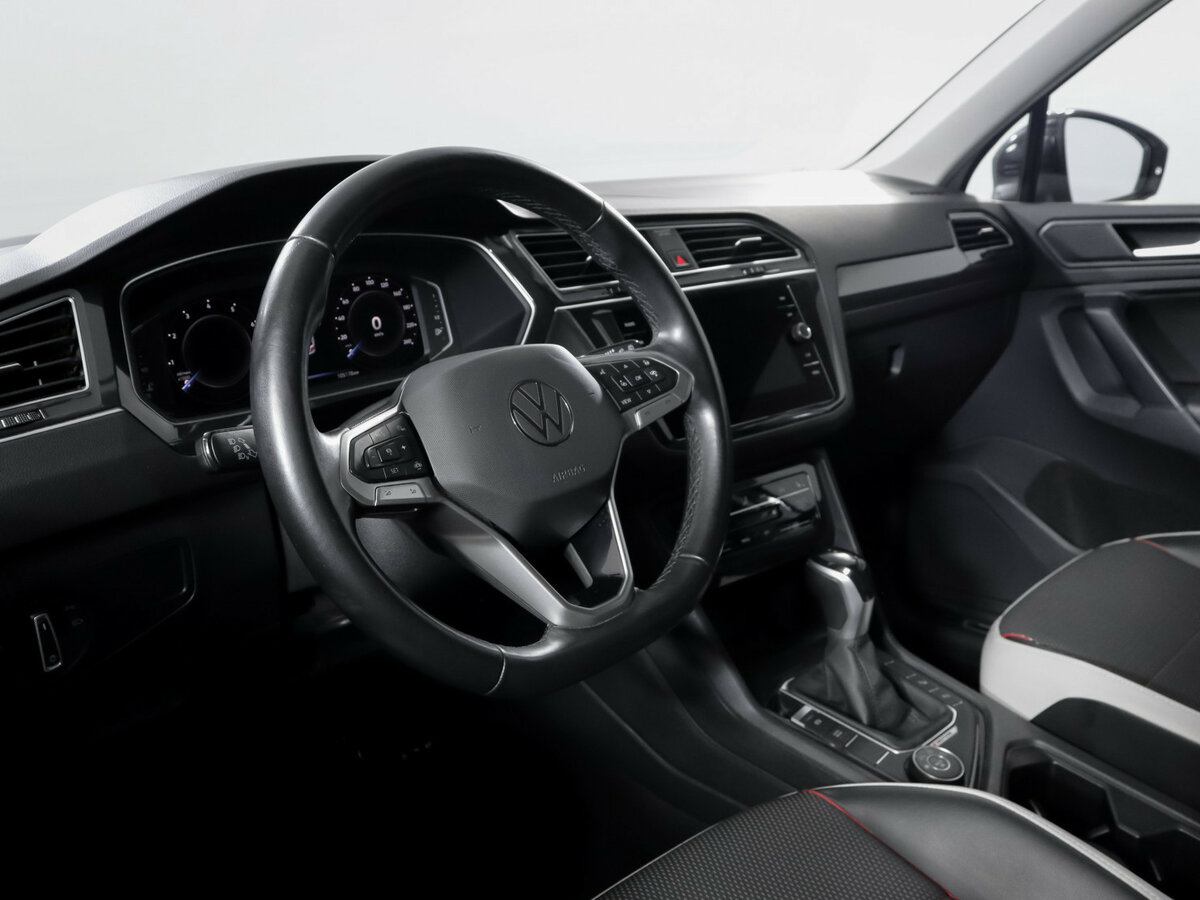 Volkswagen Tiguan 2021 года с пробегом. Фото: #13