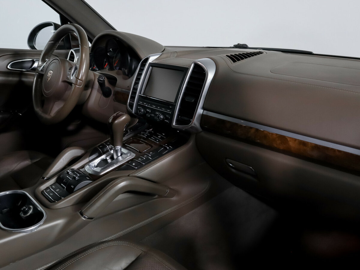 Porsche Cayenne 2011 года с пробегом. Фото: #6