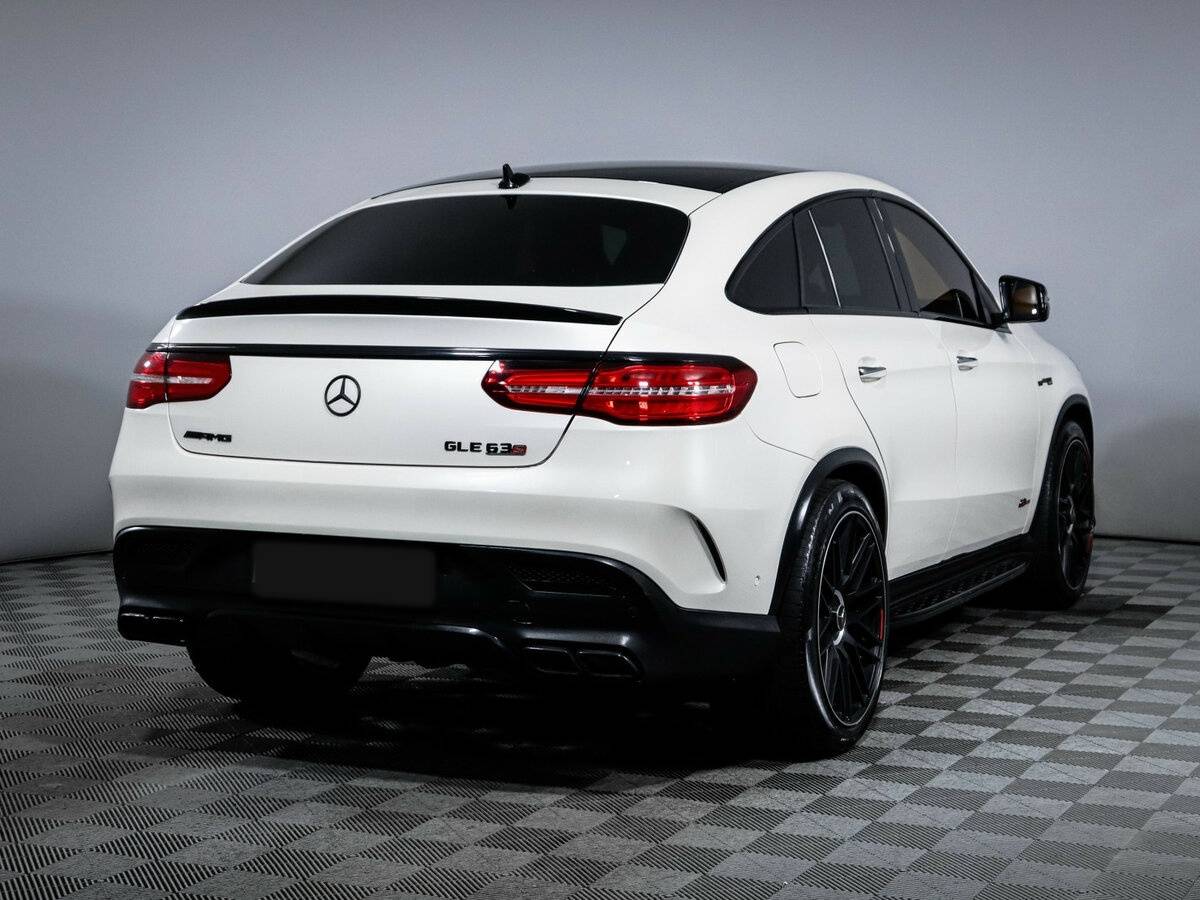 Mercedes-Benz GLE Coupe AMG 2017 года с пробегом. Фото: #4