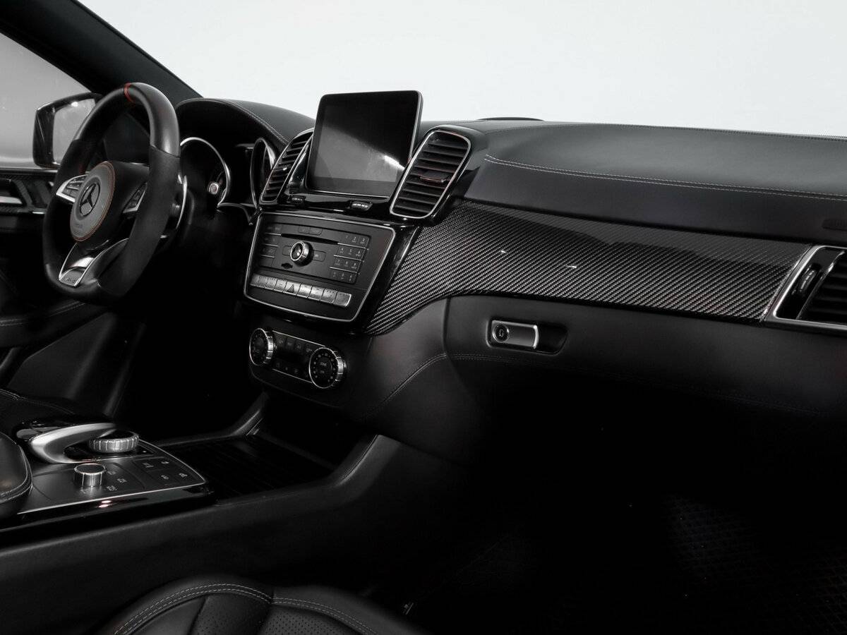 Mercedes-Benz GLE Coupe AMG 2017 года с пробегом. Фото: #8