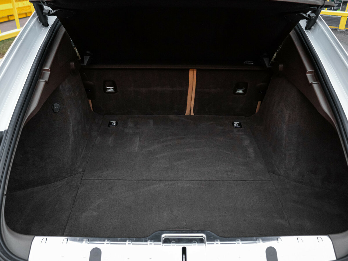 Porsche Panamera 2022 года с пробегом. Фото: #14