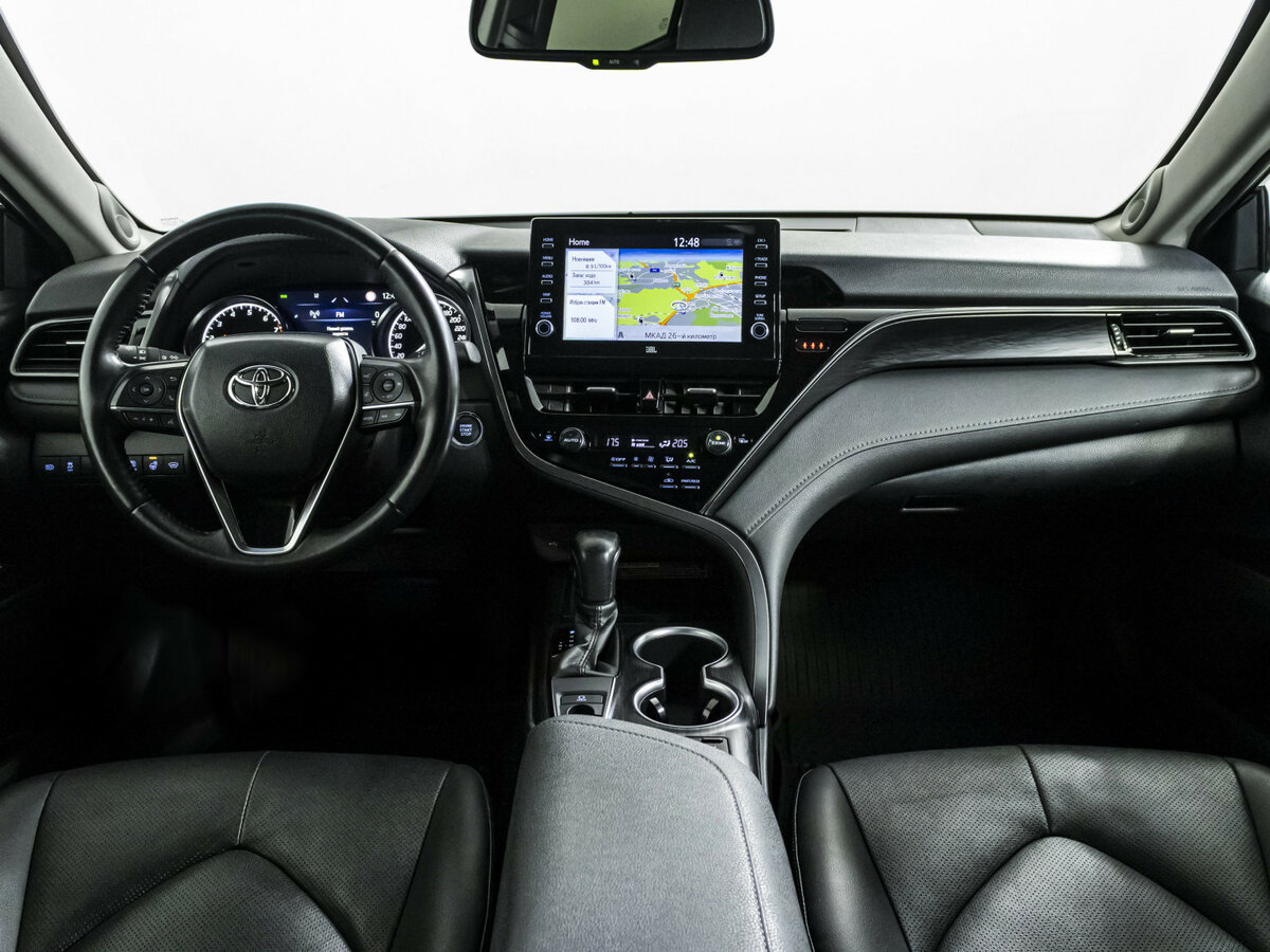 Toyota Camry 2021 года с пробегом. Фото: #11