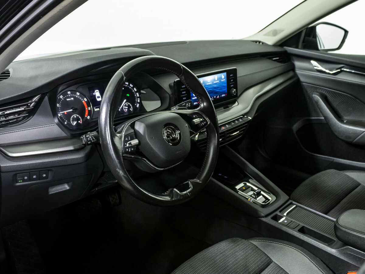 Skoda Octavia 2020 года с пробегом. Фото: #7