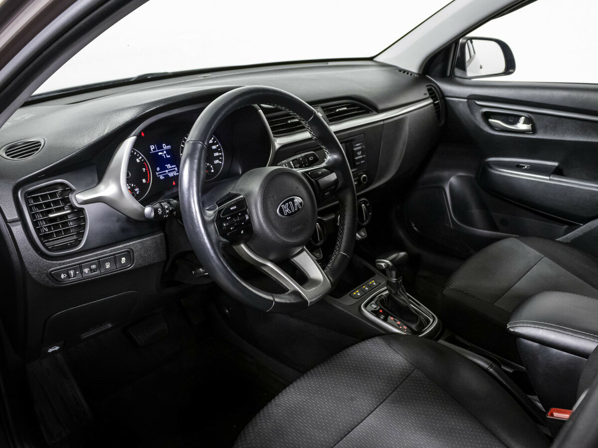 Б/У Киа Рио 2021 года. Фото: #7