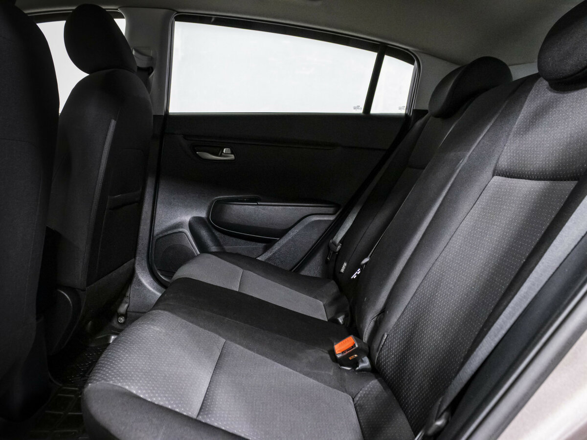 Б/У Киа Рио 2021 года. Фото: #11