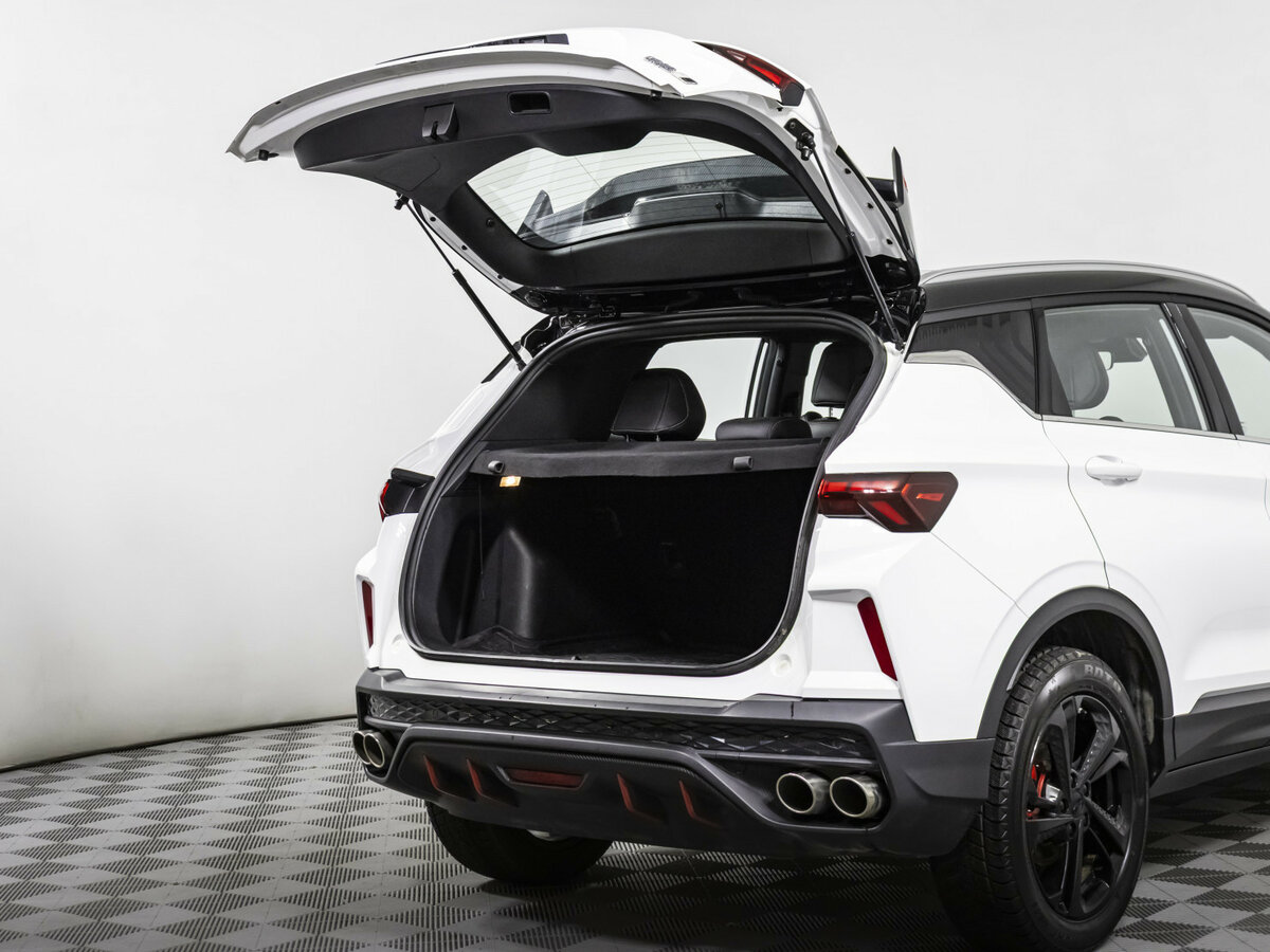 Geely Coolray 2023 года с пробегом. Фото: #16