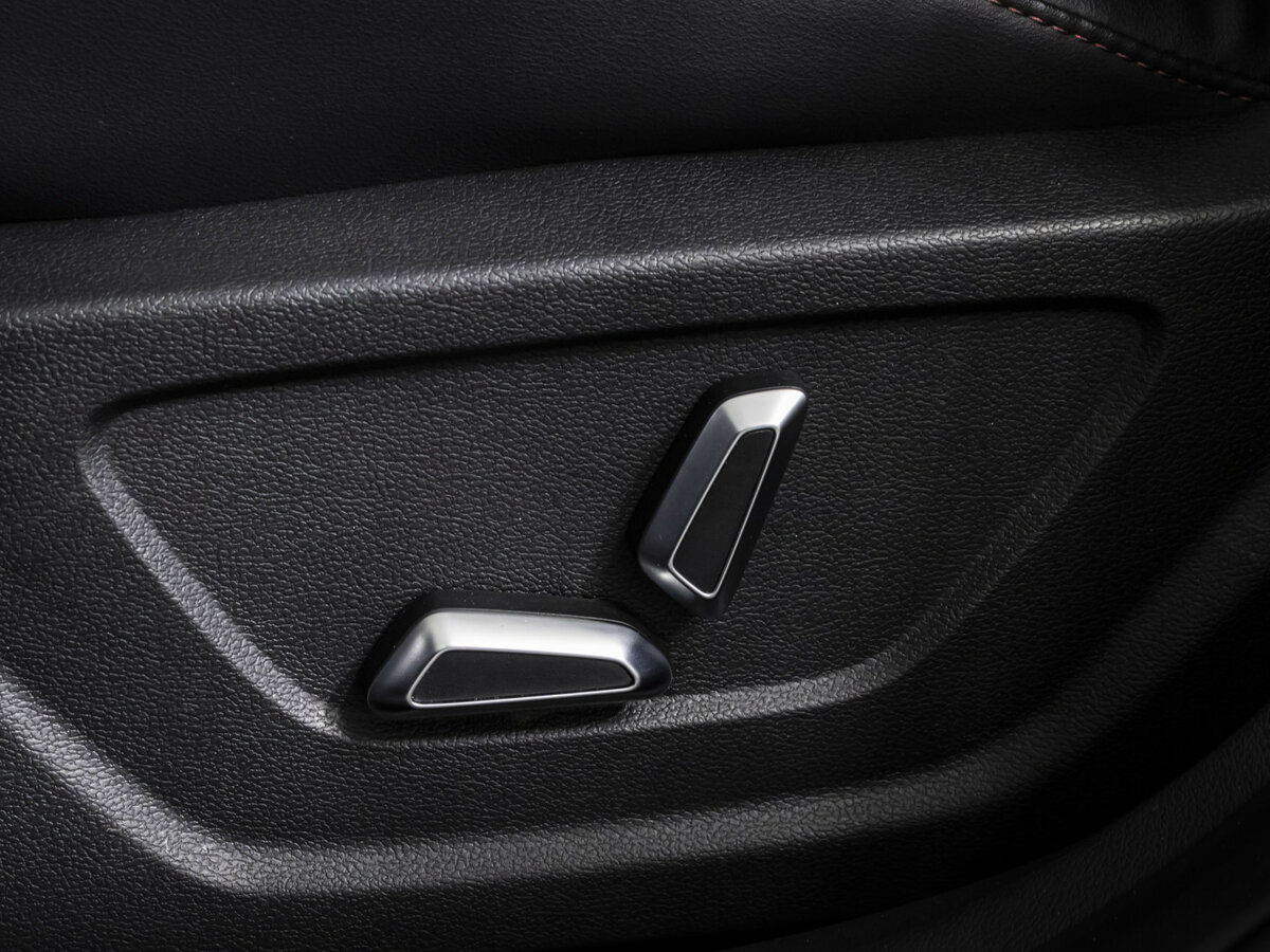 Geely Coolray 2023 года с пробегом. Фото: #12