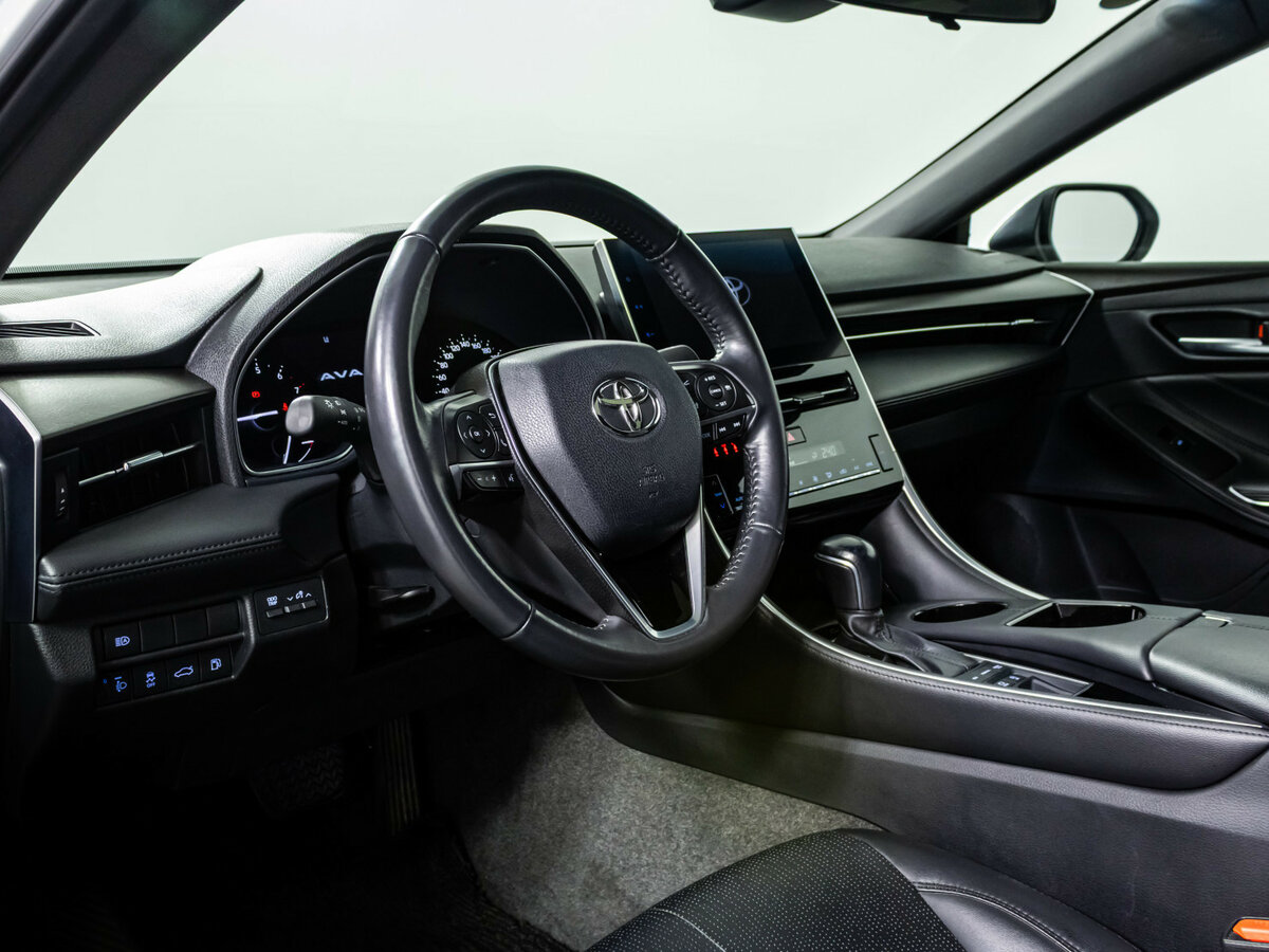 Toyota Avalon 2022 года с пробегом. Фото: #8