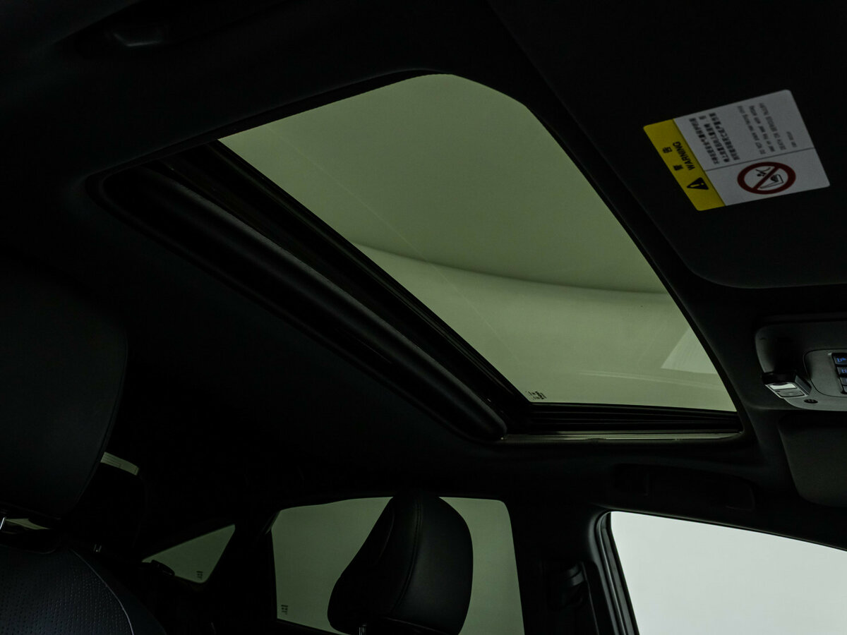 Toyota Avalon 2022 года с пробегом. Фото: #15