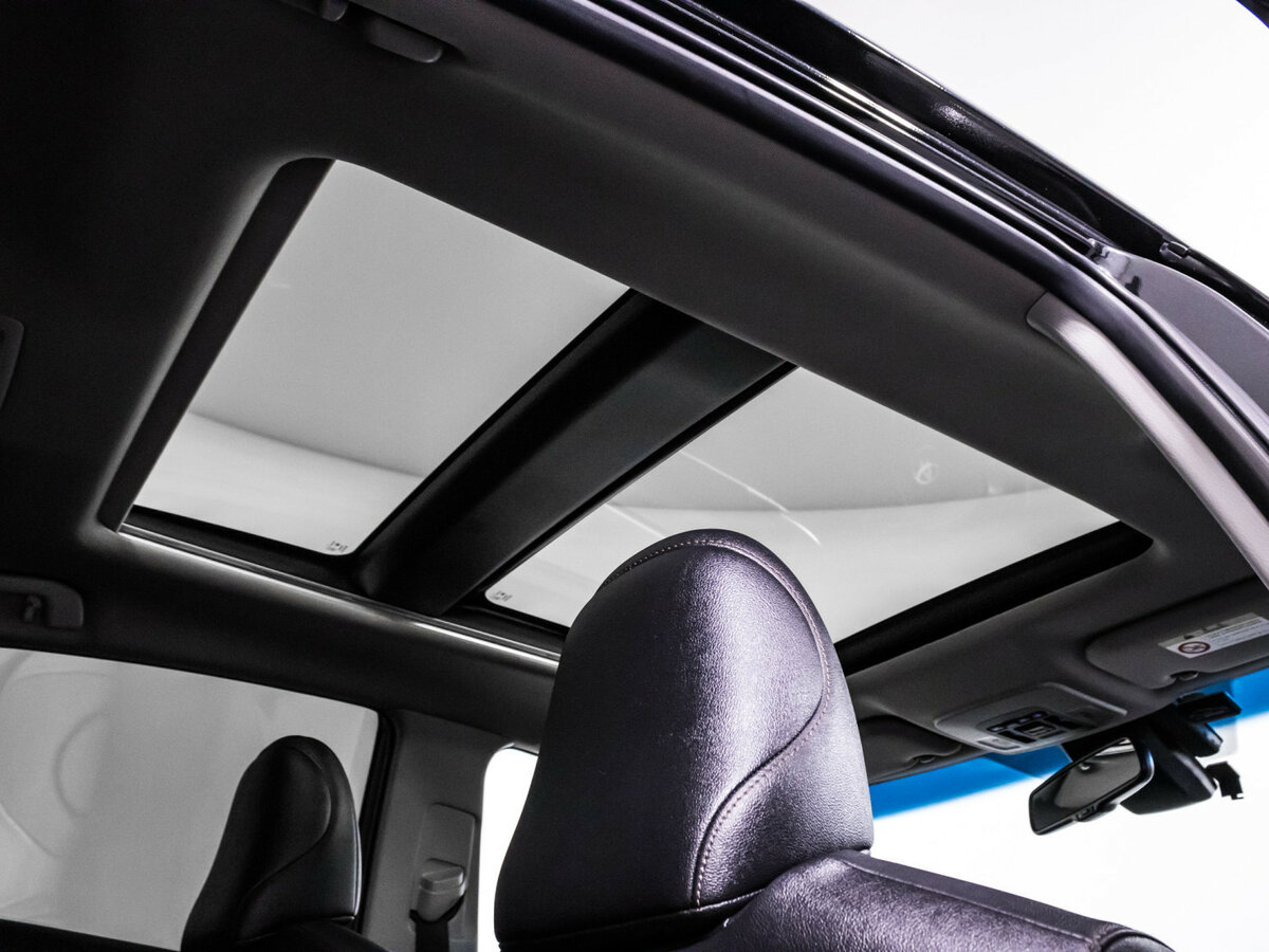 Toyota Camry 2022 года с пробегом. Фото: #19