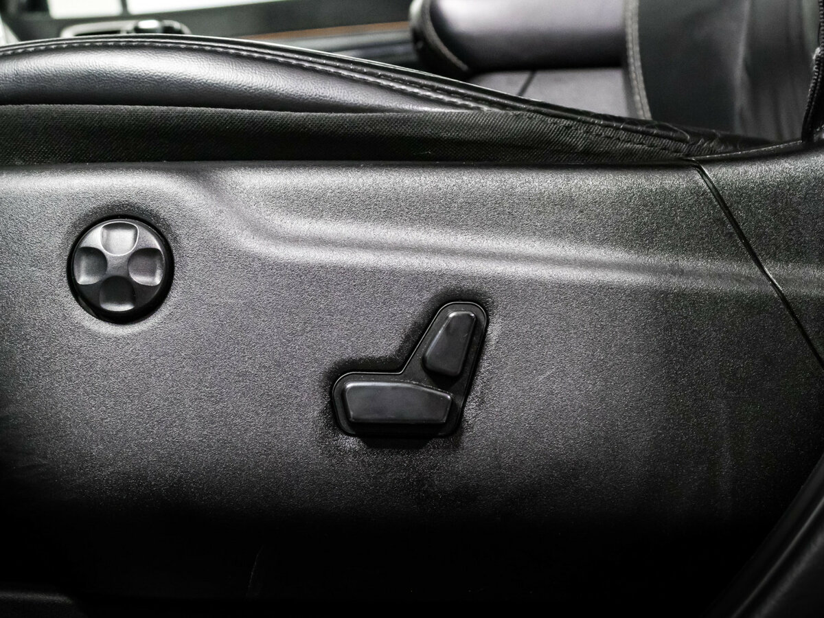 Jeep Grand Cherokee 2014 года с пробегом. Фото: #13