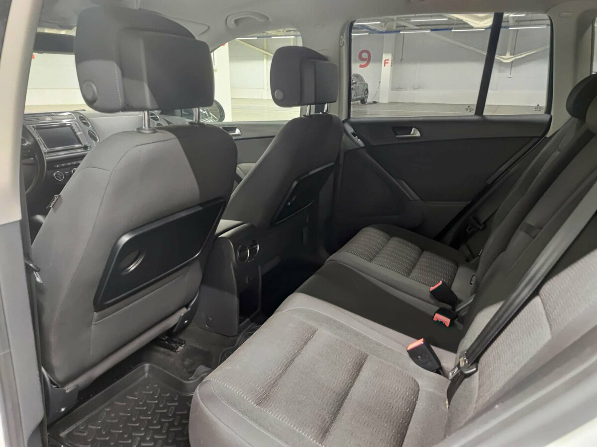 Б/У Фольксваген Тигуан 2016 года. Фото: #11