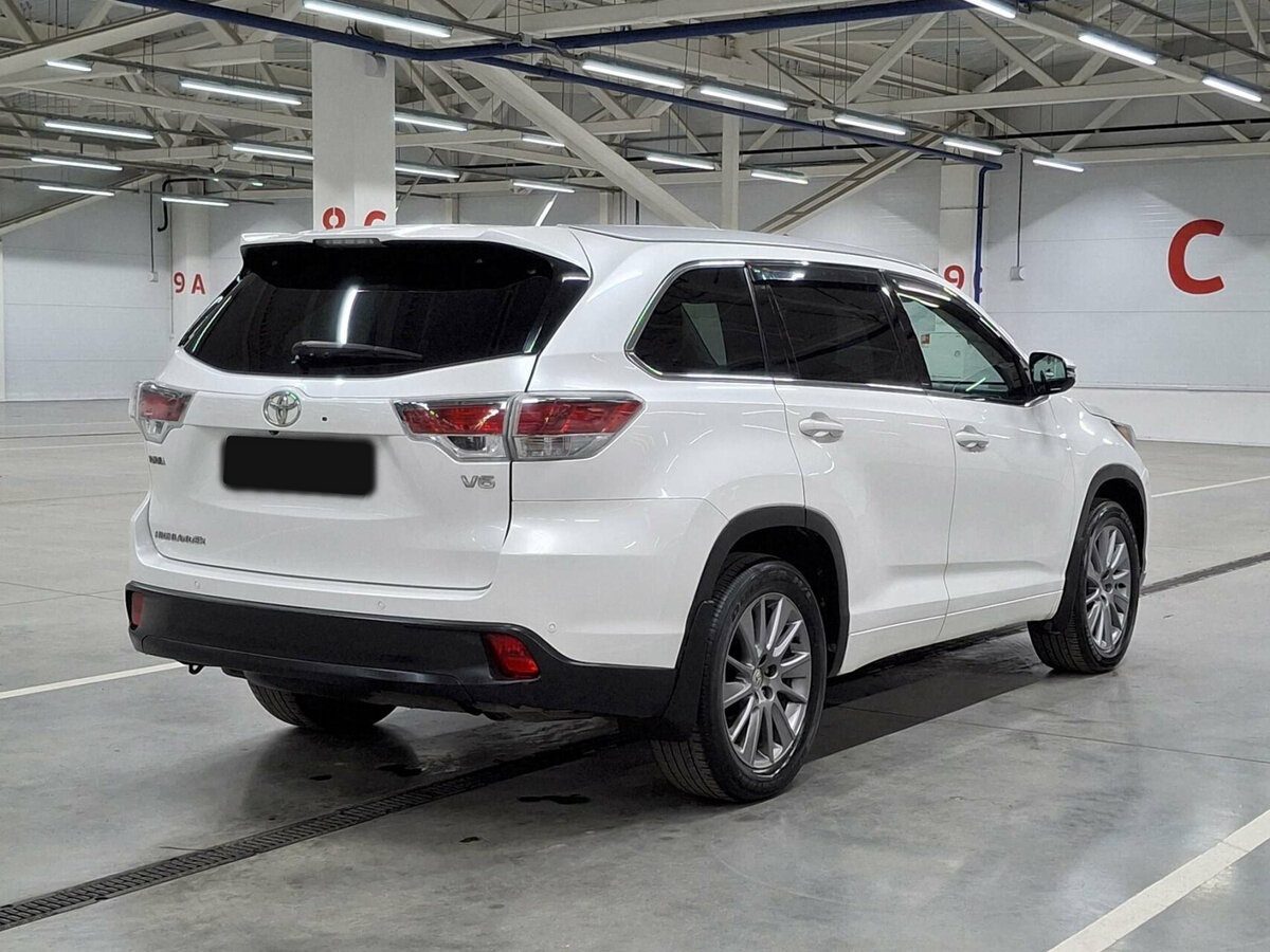 Toyota Highlander 2014 года с пробегом. Фото: #4