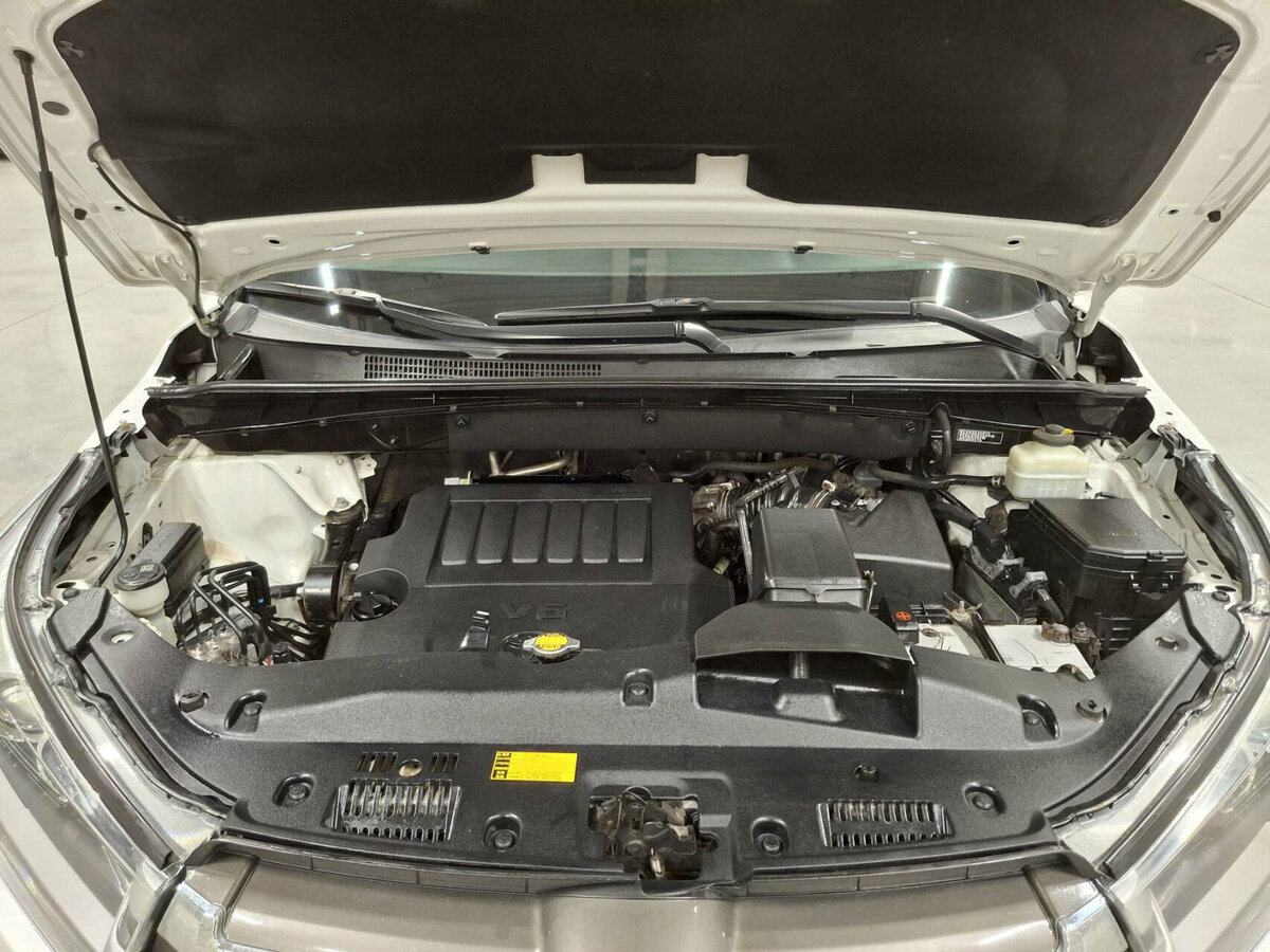 Toyota Highlander 2014 года с пробегом. Фото: #8