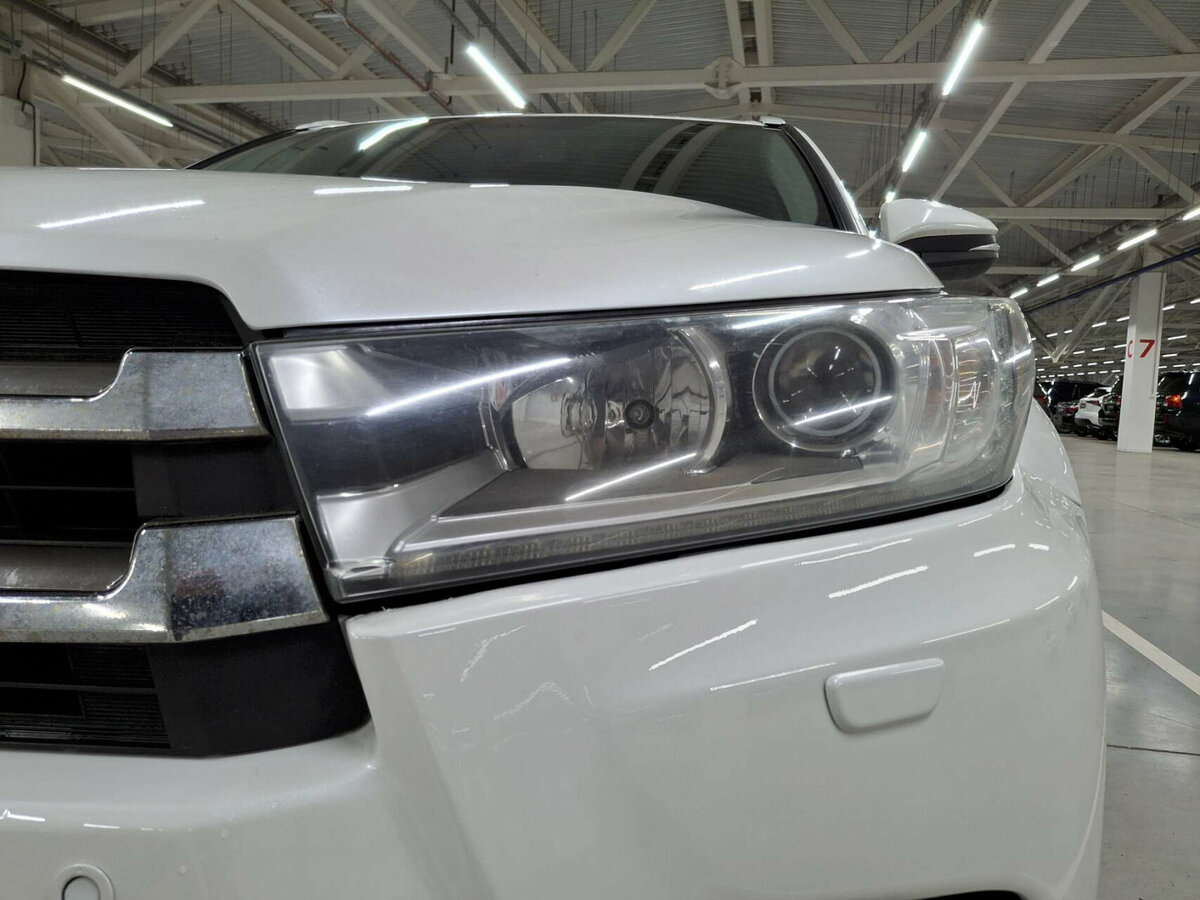 Toyota Highlander 2014 года с пробегом. Фото: #16