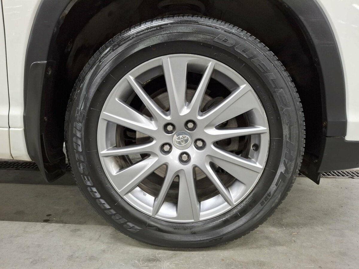 Toyota Highlander 2014 года с пробегом. Фото: #17