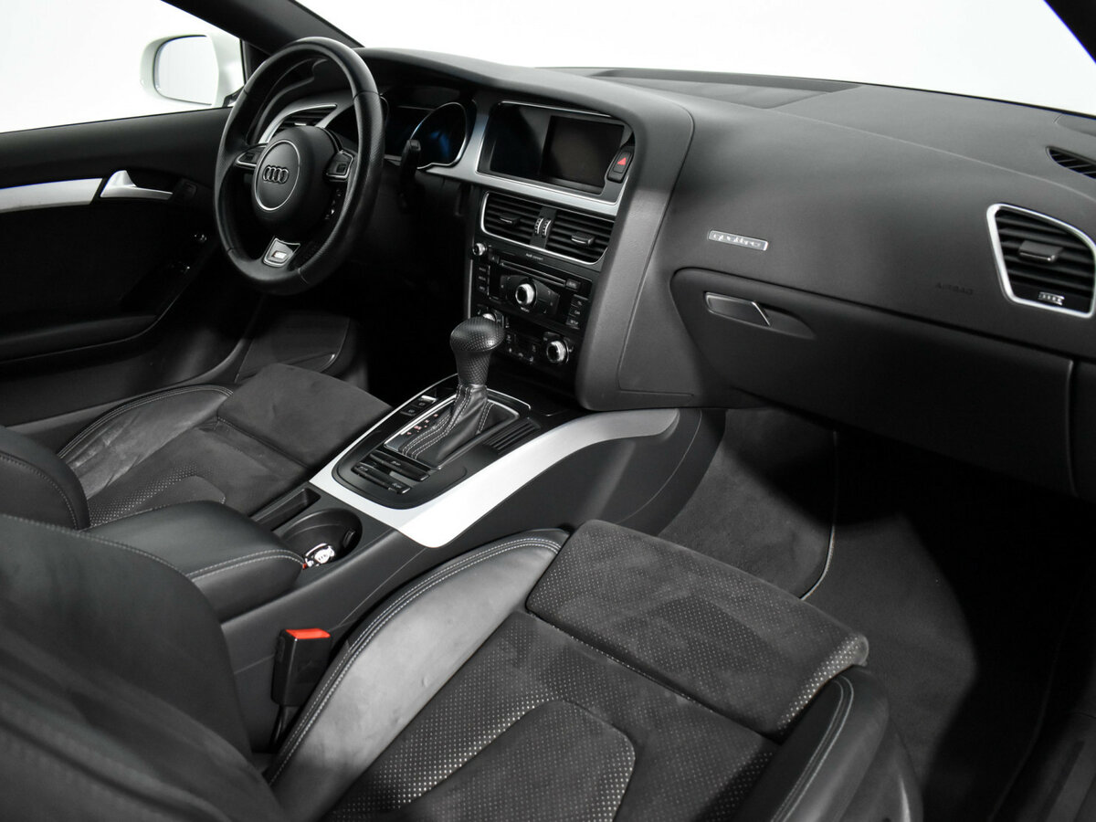 Audi A5 2015 года с пробегом. Фото: #11