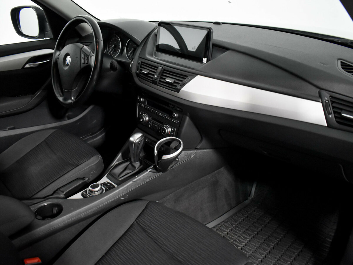 BMW X1 2010 года с пробегом. Фото: #10