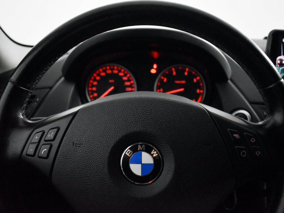 BMW X1 2010 года с пробегом. Фото: #15