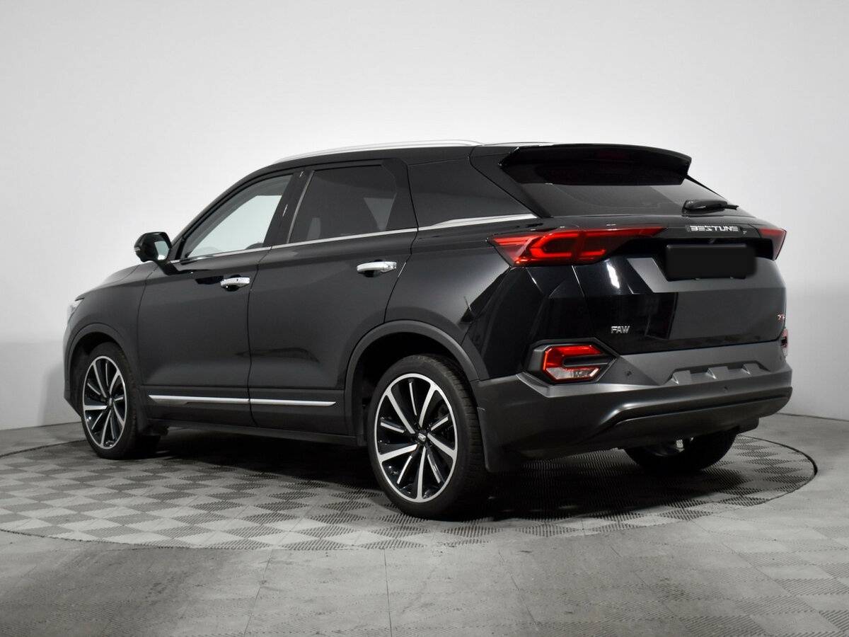 FAW Bestune T77 2023 года с пробегом. Фото: #5
