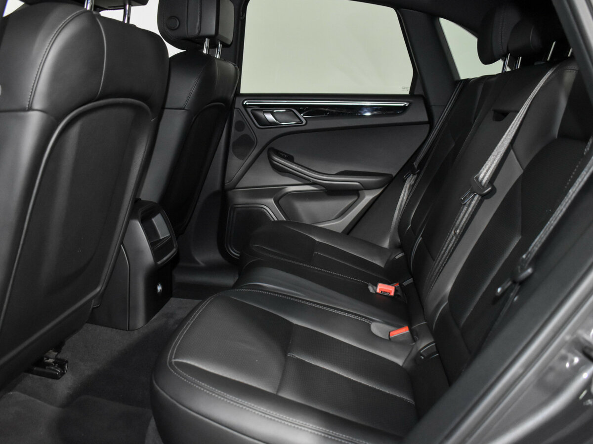 Porsche Macan 2014 года с пробегом. Фото: #9