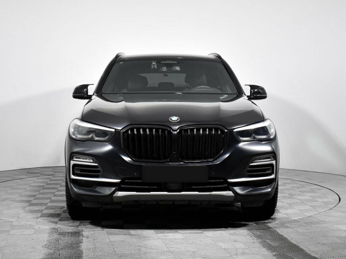 BMW X5 2018 года с пробегом. Фото: #1