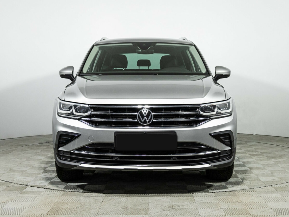 Volkswagen Tiguan 2021 года с пробегом. Фото: #1