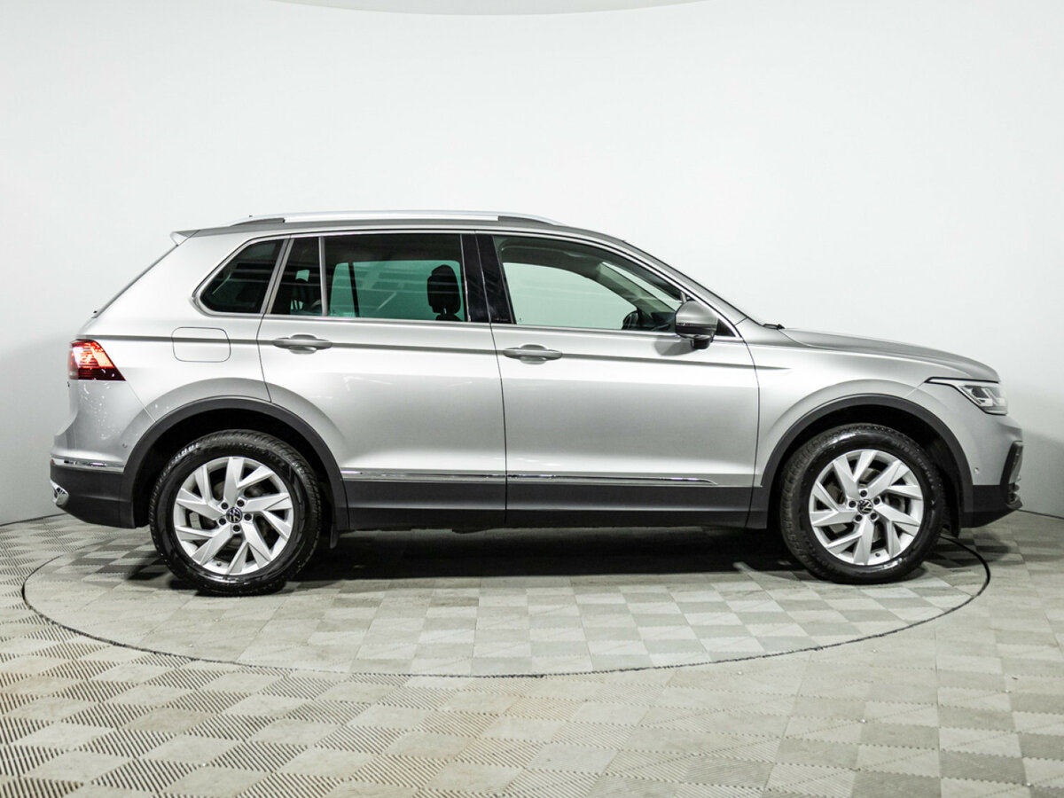 Volkswagen Tiguan 2021 года с пробегом. Фото: #3