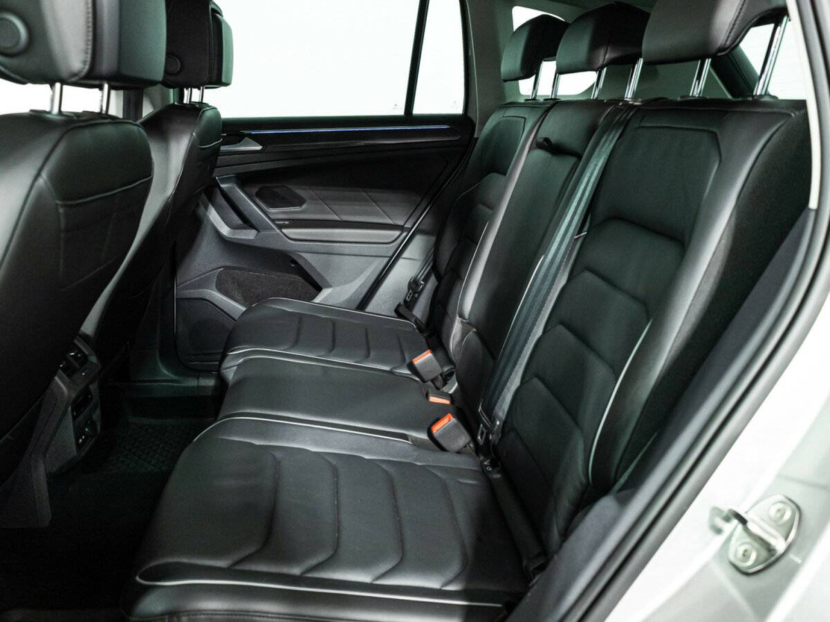 Volkswagen Tiguan 2021 года с пробегом. Фото: #8
