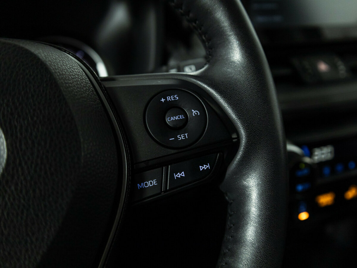 Toyota RAV4 2021 года с пробегом. Фото: #19