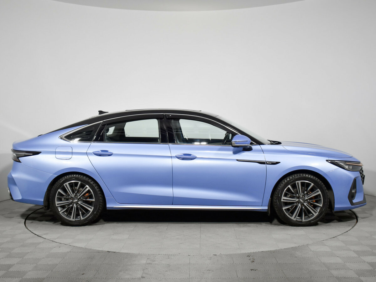 Chery Arrizo 8 2023 года с пробегом. Фото: #3