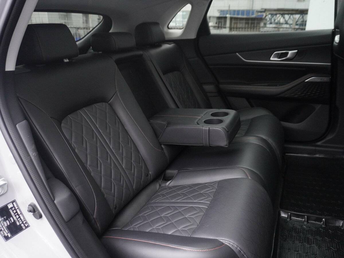 Changan UNI-K 2024 года с пробегом. Фото: #7