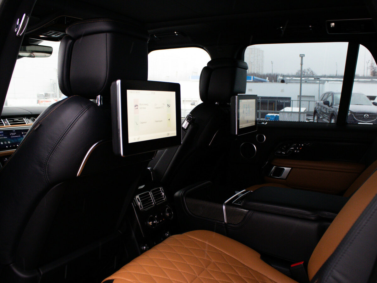 Land Rover Range Rover 2021 года с пробегом. Фото: #16