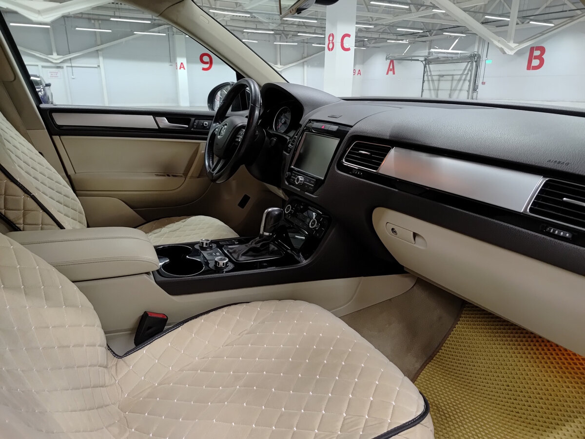 Volkswagen Touareg 2011 года с пробегом. Фото: #10