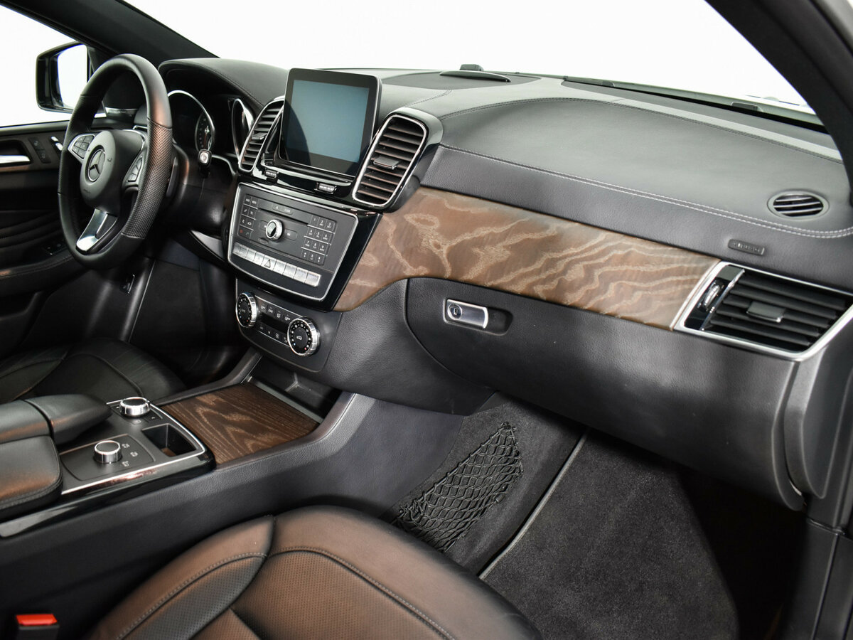 Mercedes-Benz GLE Coupe 2017 года с пробегом. Фото: #12