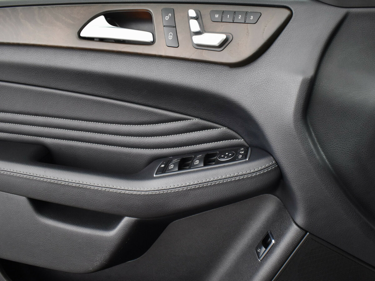 Mercedes-Benz GLE Coupe 2017 года с пробегом. Фото: #16