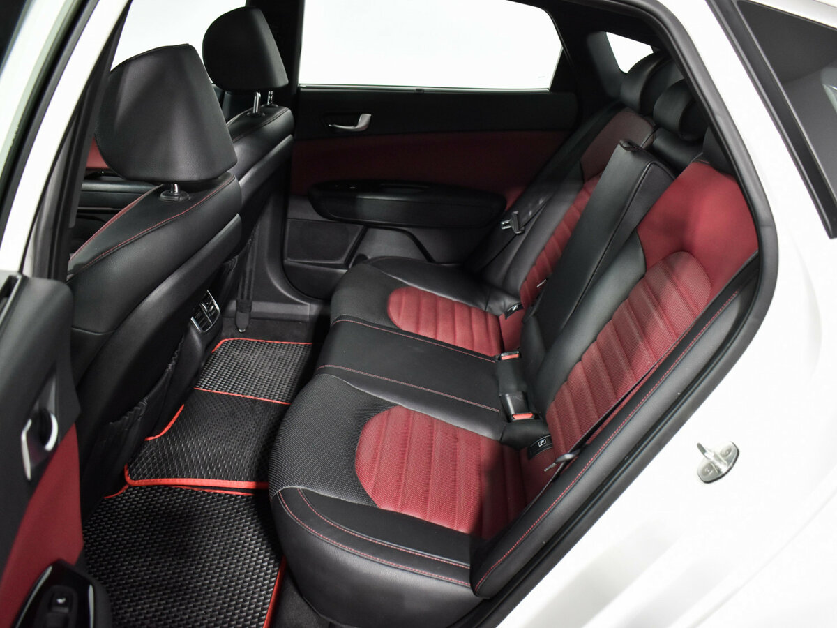 Kia Optima 2019 года с пробегом. Фото: #8