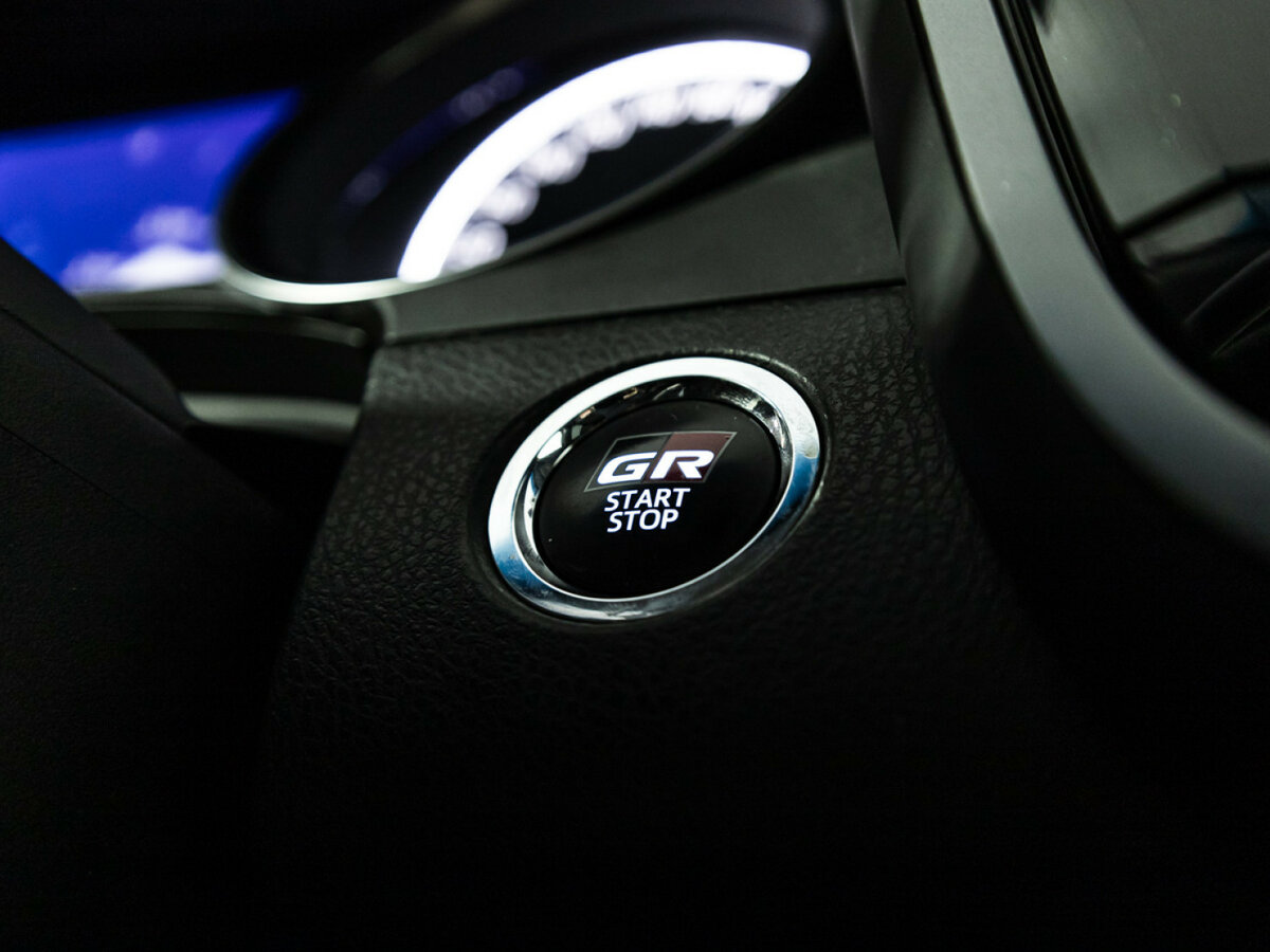 Toyota Camry 2023 года с пробегом. Фото: #15