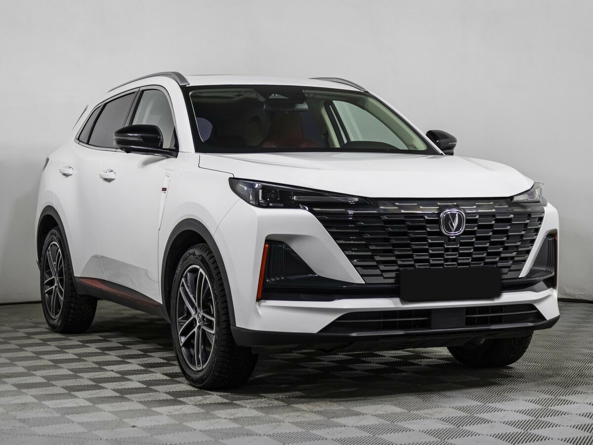 Changan UNI-S (CS55 Plus) 2024 года с пробегом. Фото: #2