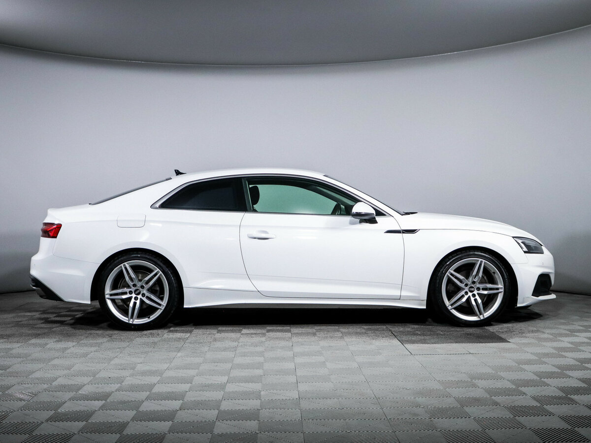 Audi A5 2021 года с пробегом. Фото: #3