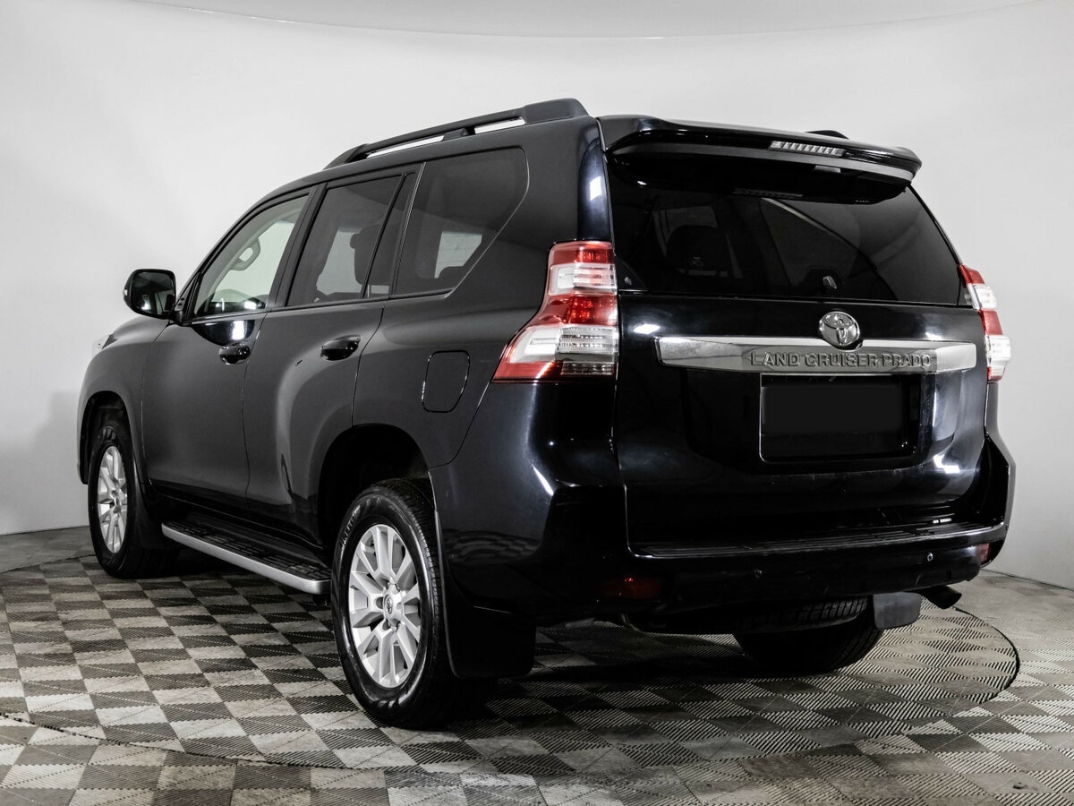 Toyota Land Cruiser Prado 2016 года с пробегом. Фото: #6