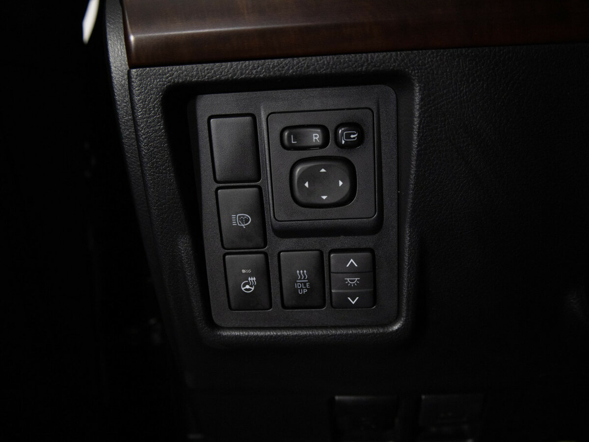 Toyota Land Cruiser Prado 2016 года с пробегом. Фото: #15